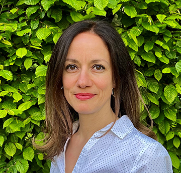 Dr. Ayşe Frey